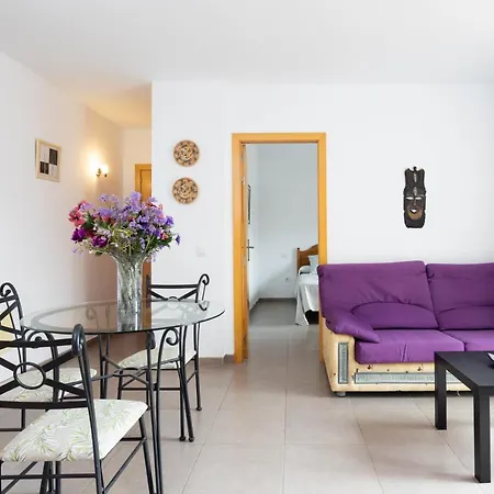 Home2book Cozy Apartment Lajita