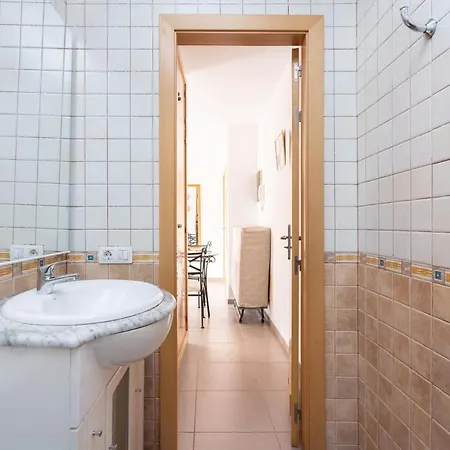 דירה Home2book Cozy